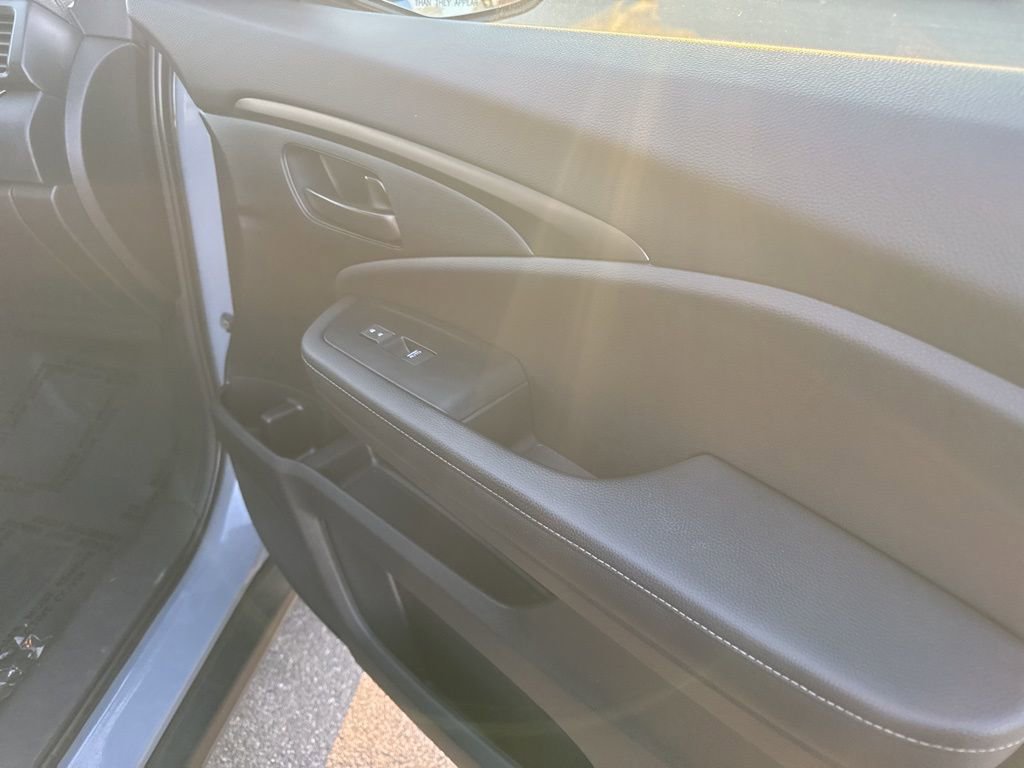 Used 2023 Honda Passport EX-L image 21