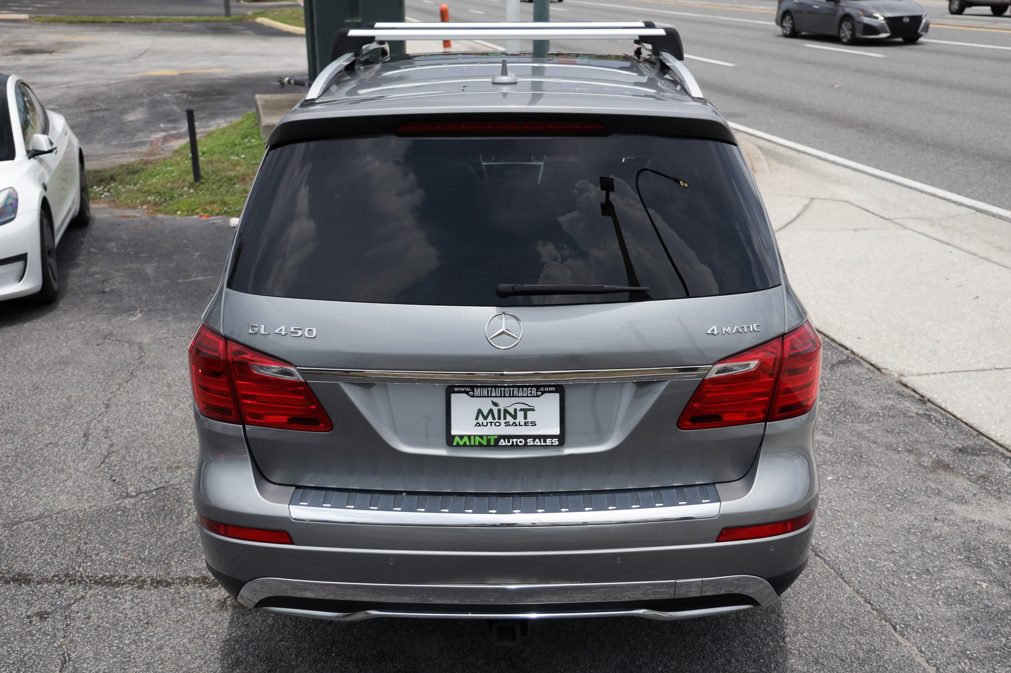 Used 2015 Mercedes-Benz GL 450 4MATIC image 12