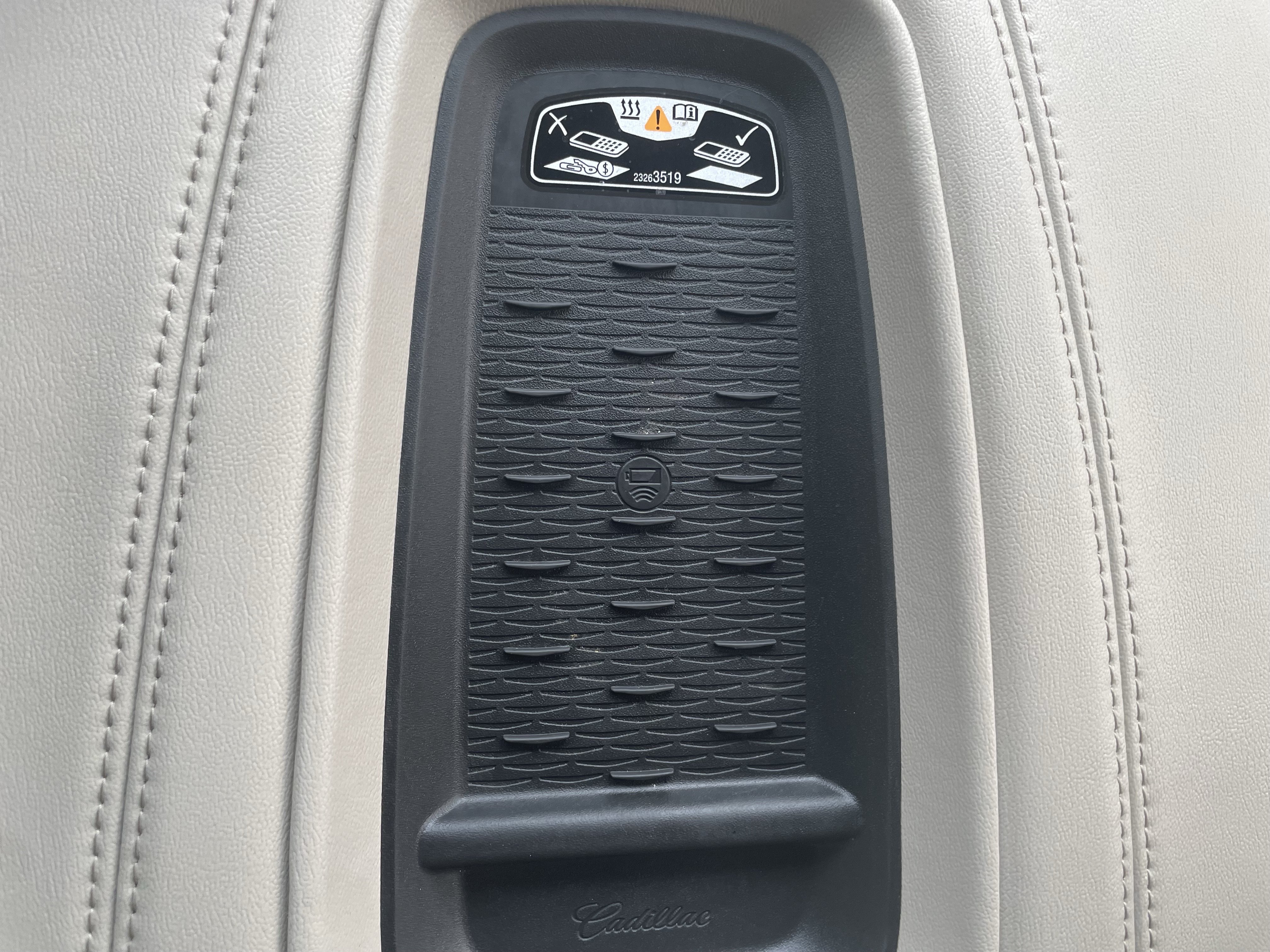 Used 2016 Cadillac Escalade ESV Premium AWD/4WD image 26