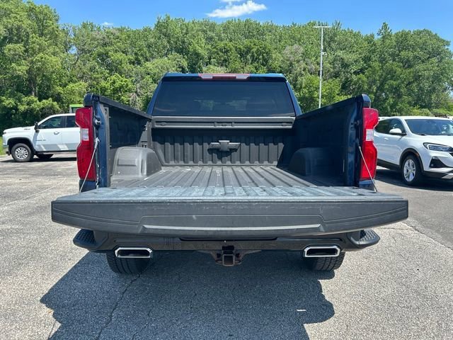 Used 2019 Chevrolet Silverado 1500 Custom Trail Boss w/ Custom Convenience Package AWD/4WD image 17