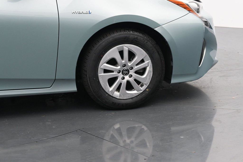 Used 2017 Toyota Prius Two FWD image 11