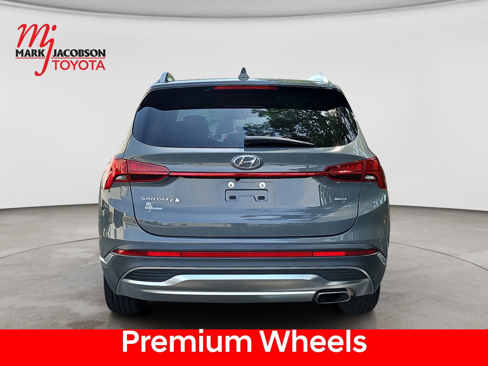 Used 2022 Hyundai Santa Fe SEL w/ Convenience + Premium Package AWD/4WD image 11