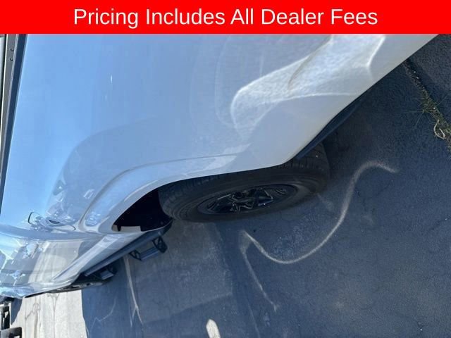 Used 2022 Toyota Tacoma SR AWD/4WD image 9