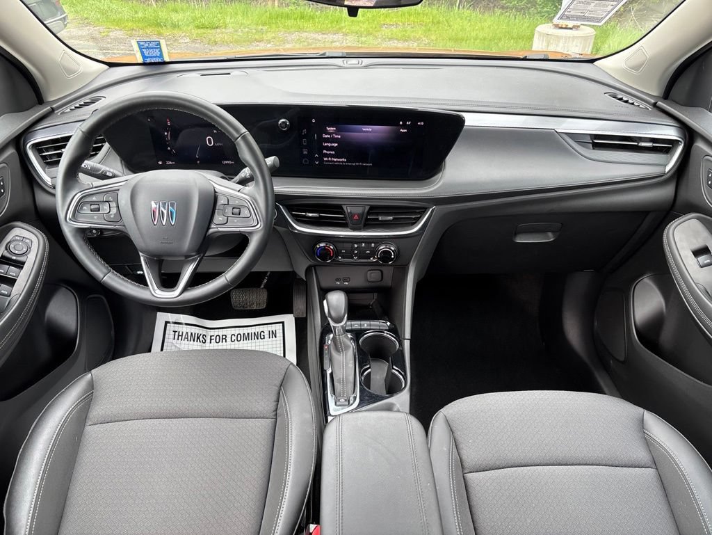 Used 2024 Buick Encore GX Preferred w/ Comfort Package FWD image 18
