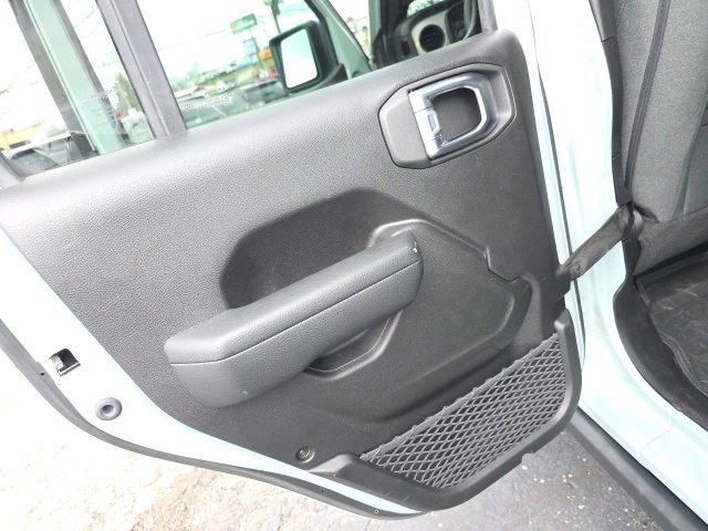 Used 2024 Jeep Wrangler Willys image 32