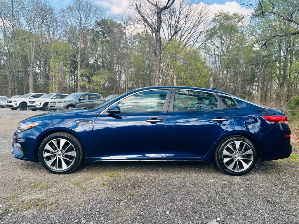 Used 2019 Kia Optima S image 2