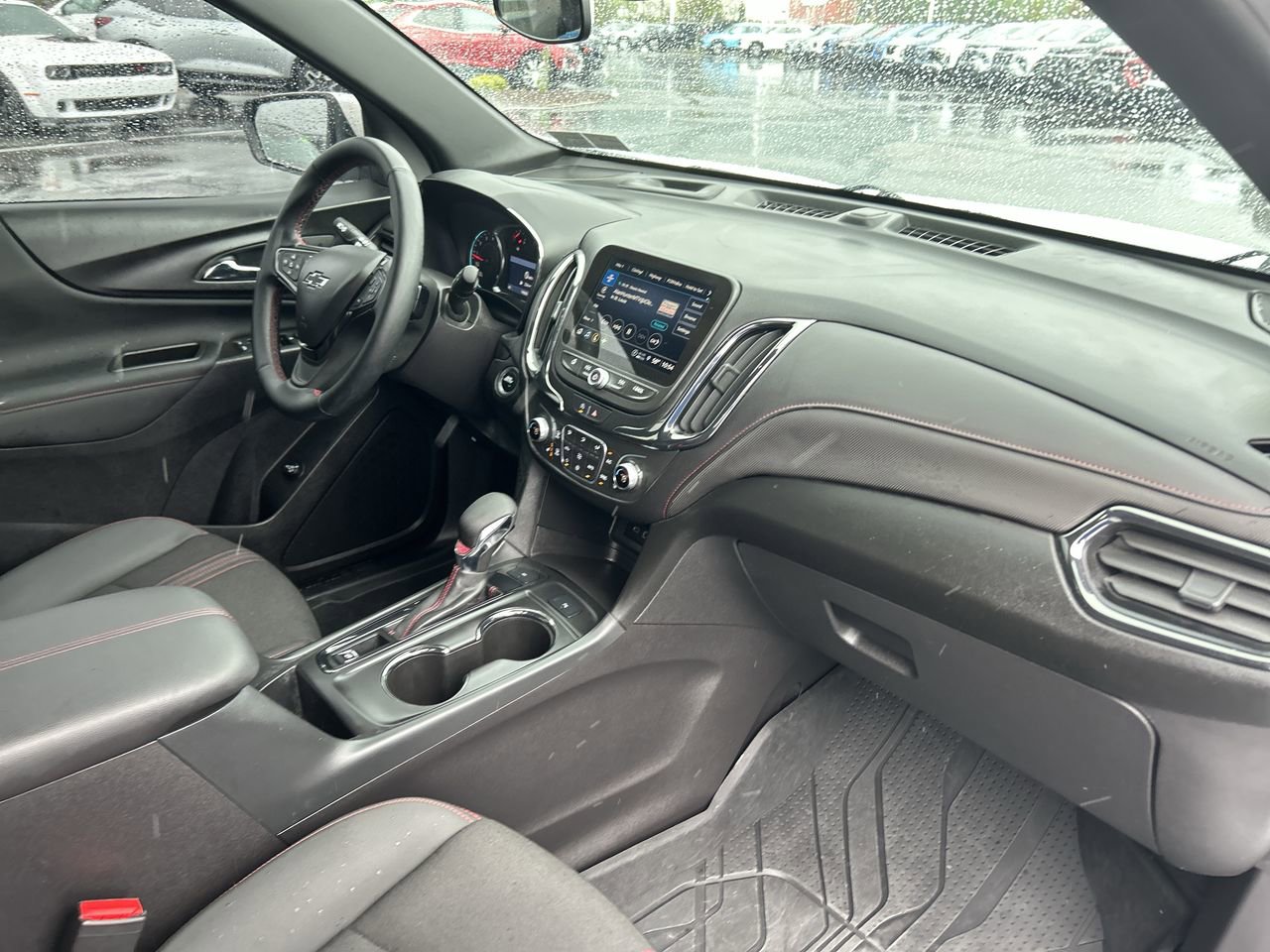 Used 2024 Chevrolet Equinox RS AWD/4WD image 16