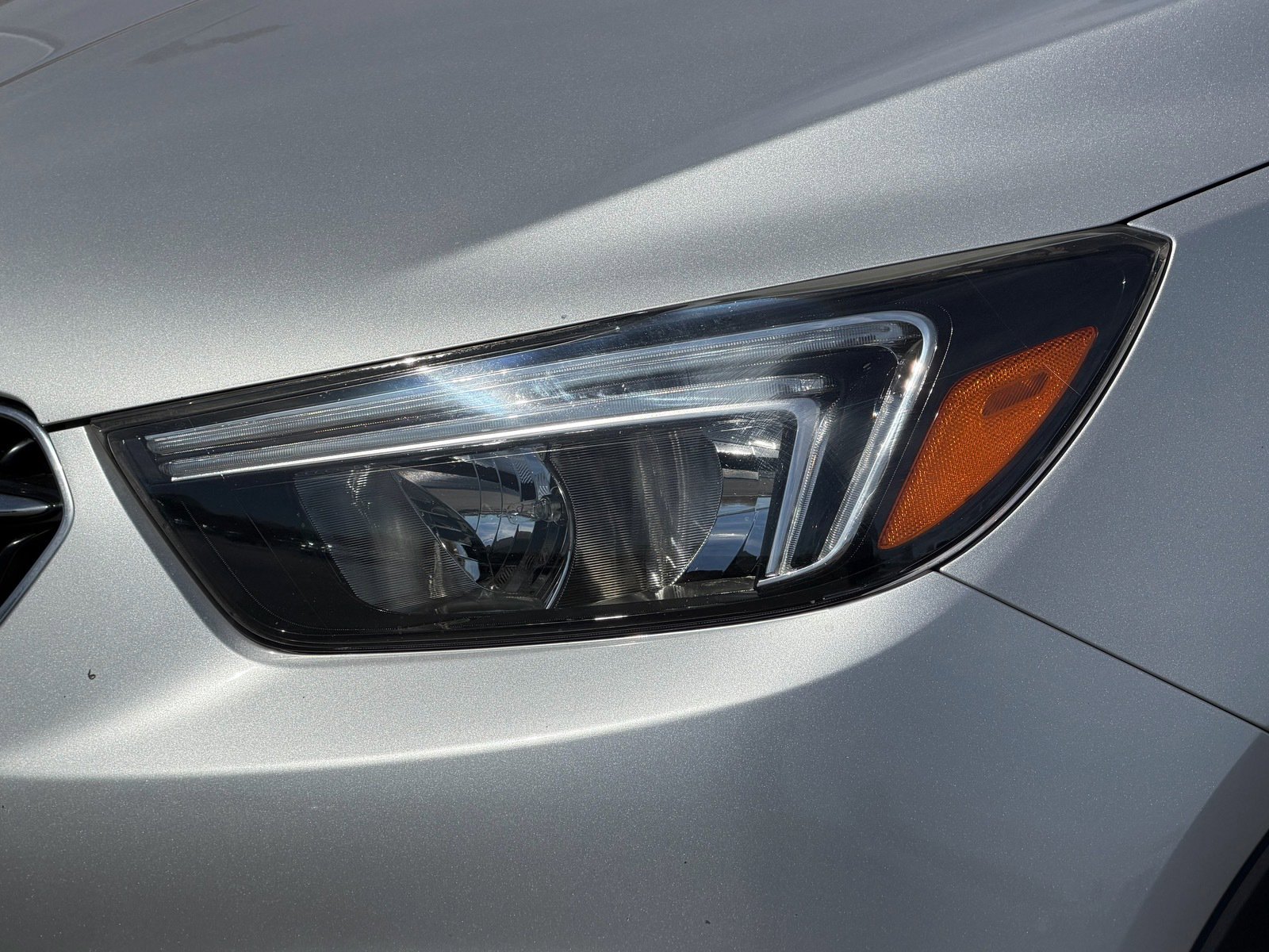 Used 2020 Buick Encore Preferred image 8