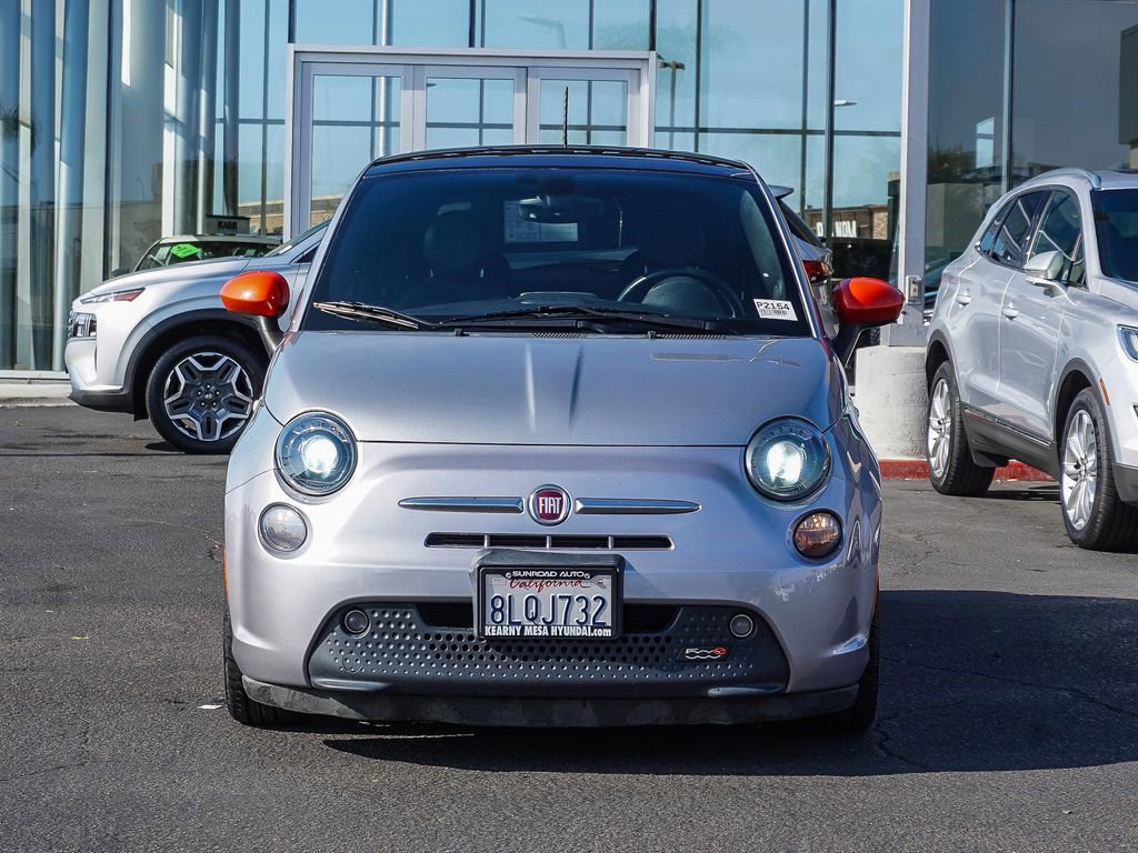 Used 2019 FIAT 500 e w/ Esport Package image 2