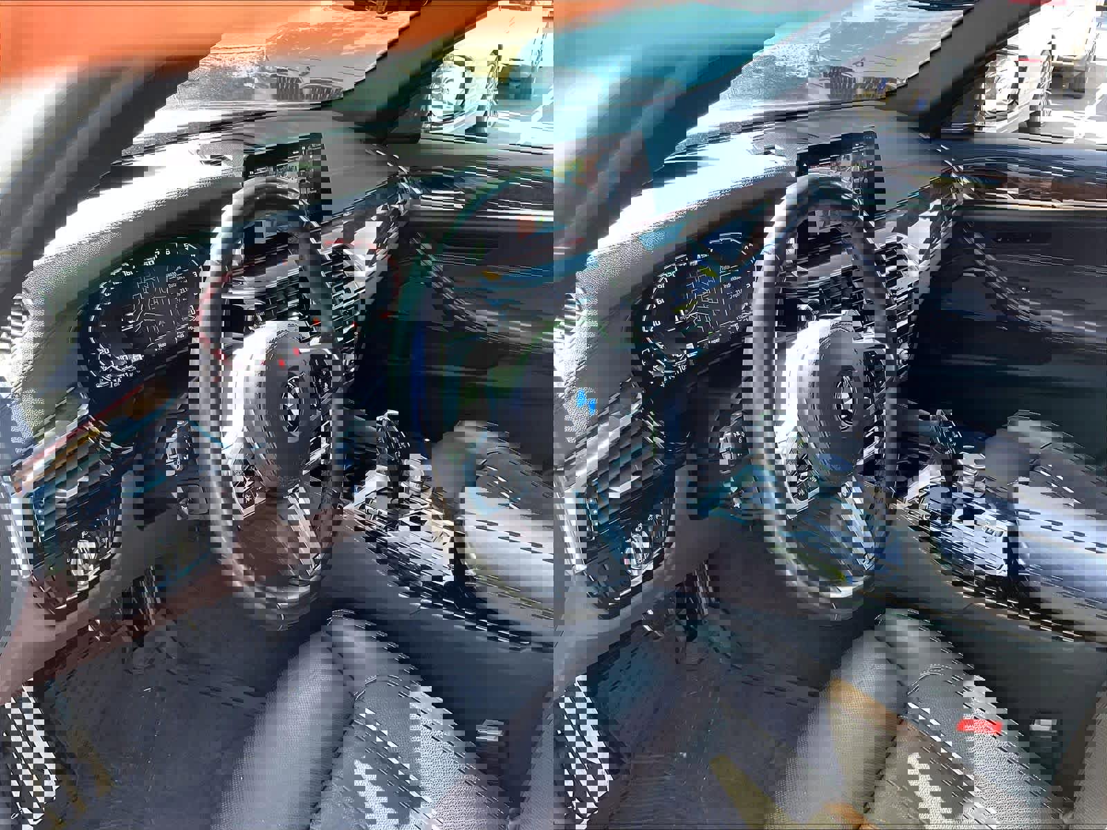 Used 2020 BMW M550i xDrive AWD/4WD image 15