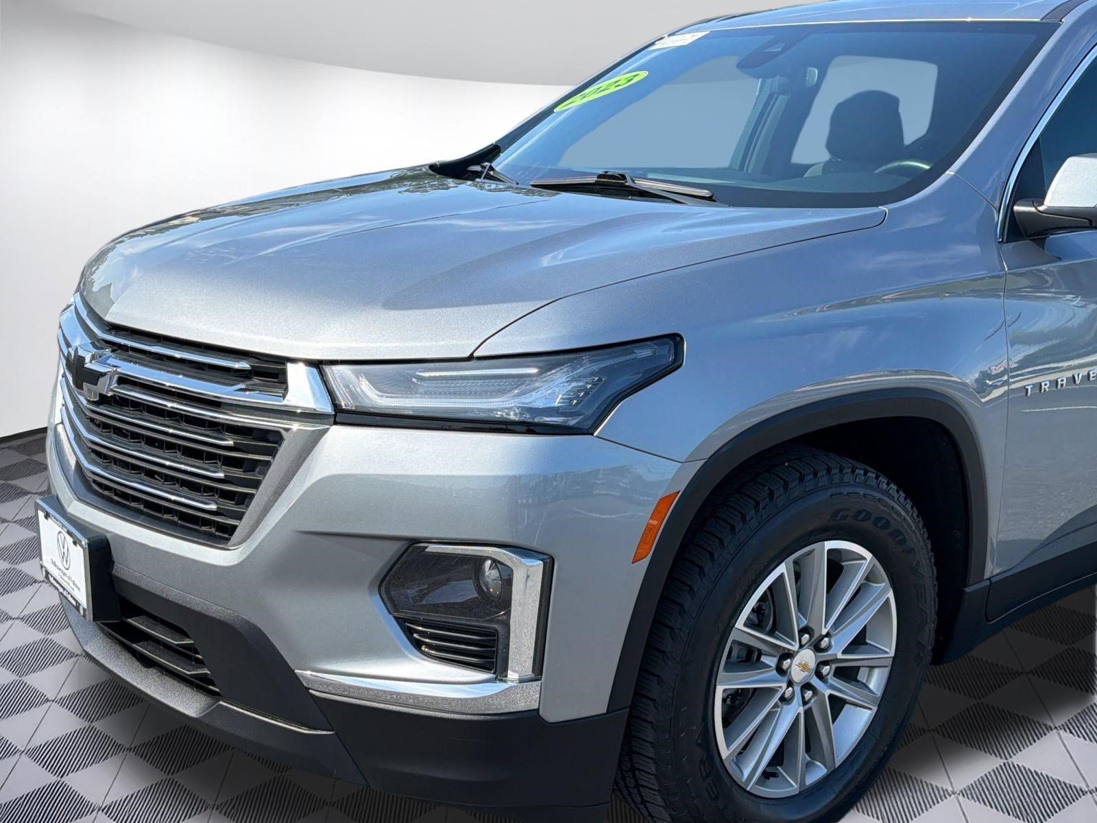 Used 2023 Chevrolet Traverse LT w/ LPO, Floor Liner Package AWD/4WD image 24