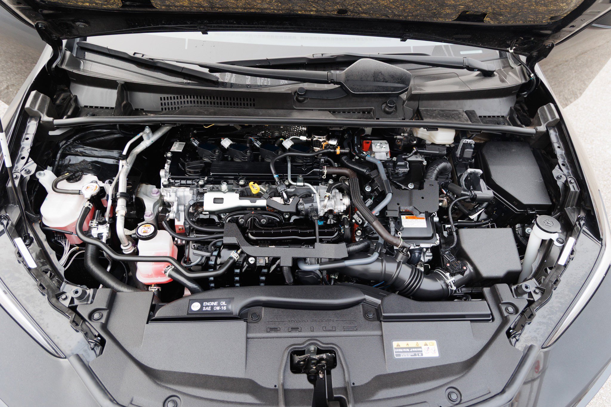 Used 2024 Toyota Prius XLE image 16