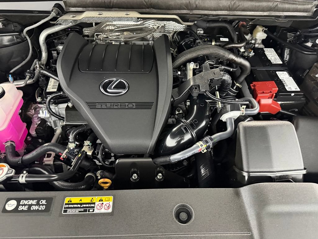 Used 2025 Lexus RX 350 FWD w/ Technology Package image 21