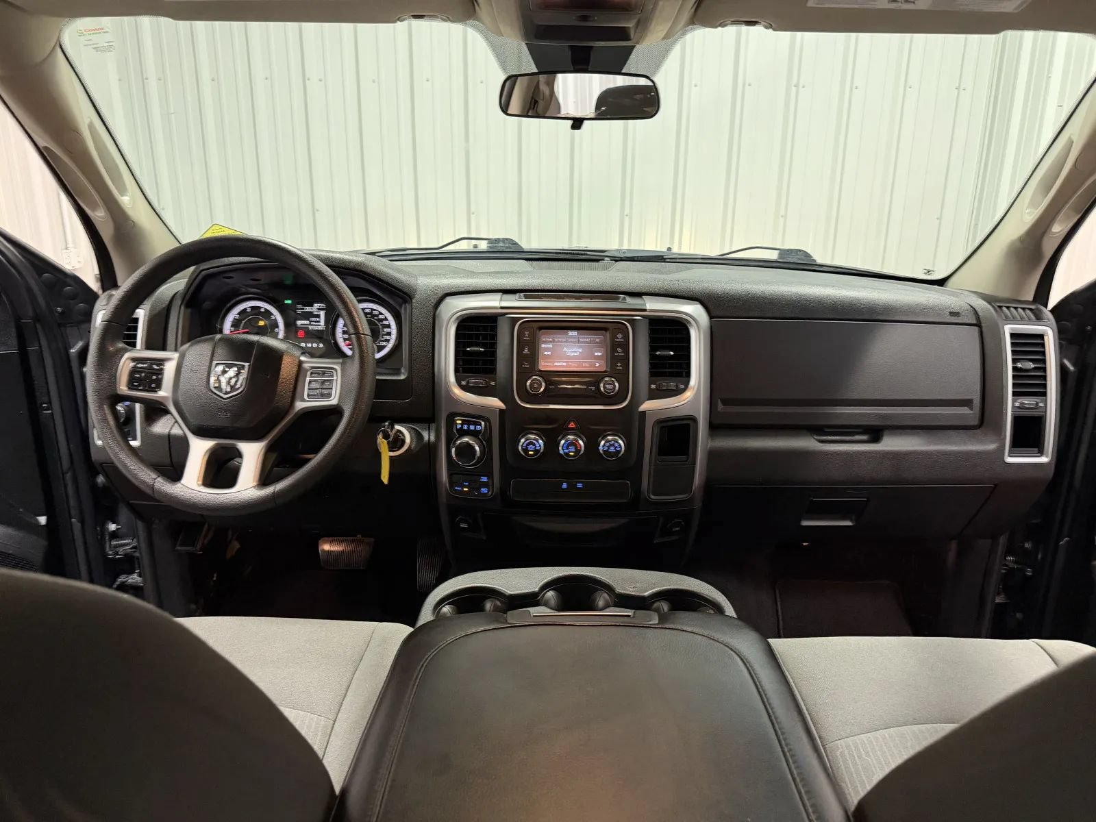 Used 2021 RAM 1500 Classic SLT AWD/4WD image 26