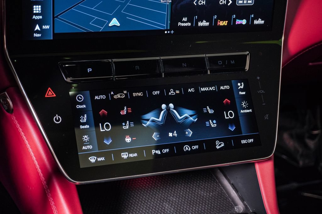 Certified 2025 Maserati Grecale GT AWD/4WD image 24