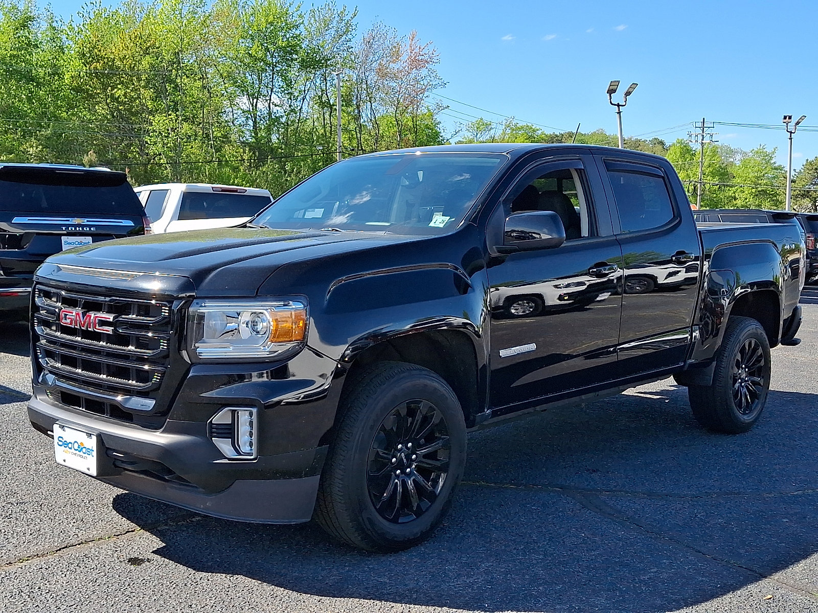 Certified 2022 GMC Canyon Elevation w/ Elevation Premium Package AWD/4WD image 3