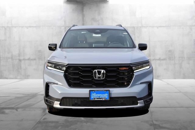 New 2025 Honda Pilot TrailSport image 4