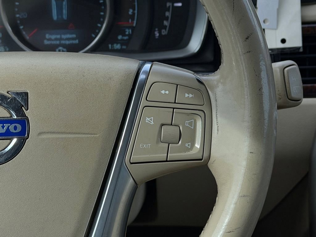 Used 2014 Volvo XC70 T6 image 18