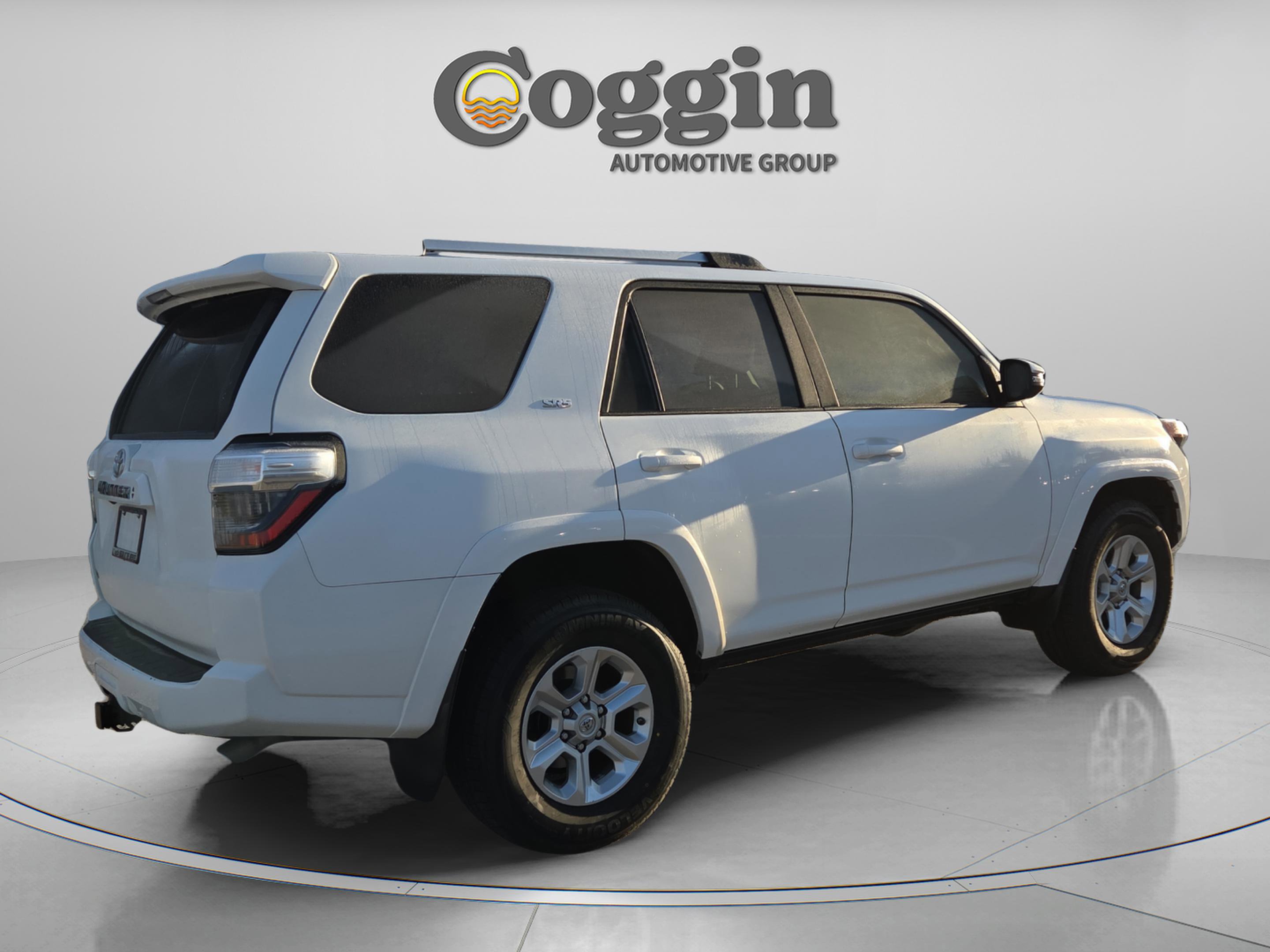 Used 2021 Toyota 4Runner SR5 Premium w/ Moonroof Package image 6