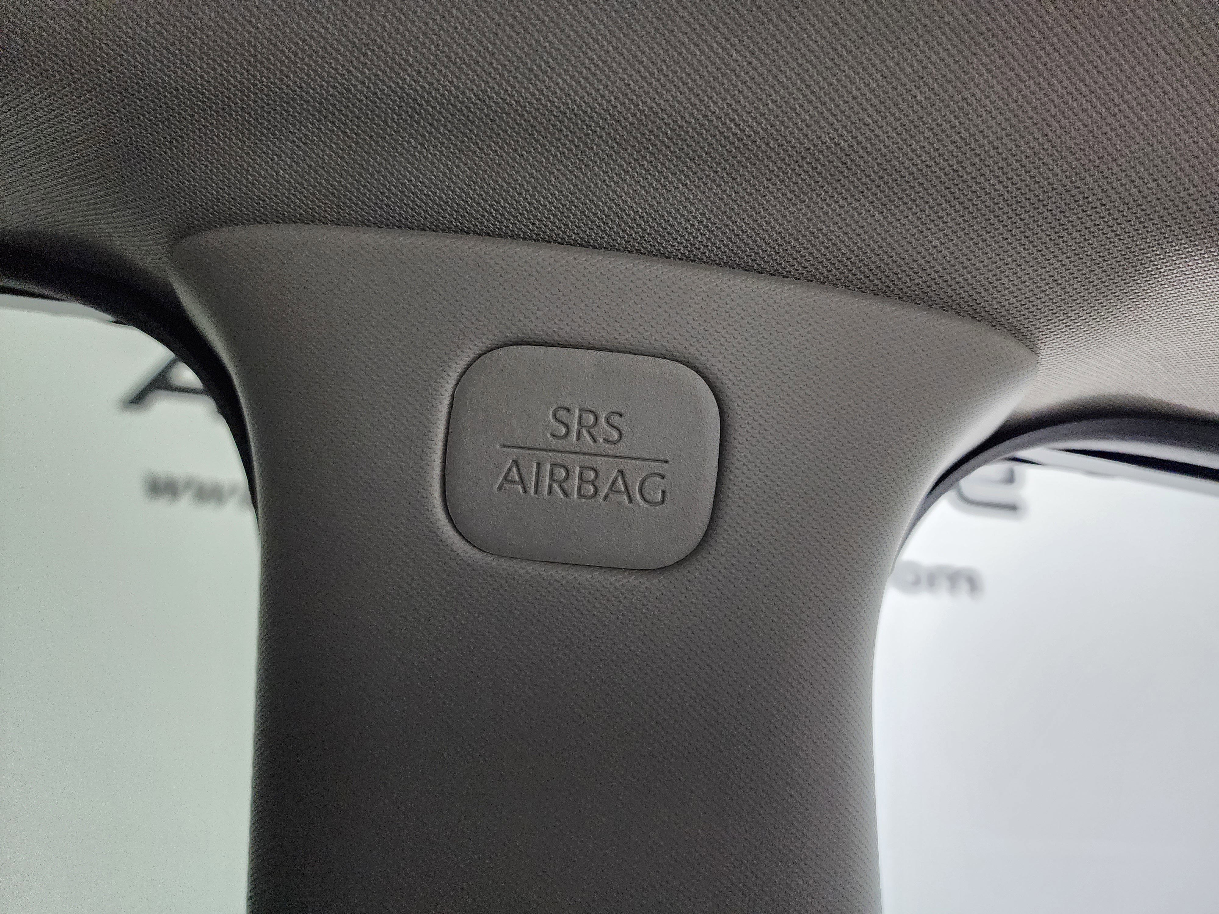 Used 2025 Nissan Pathfinder SV image 40