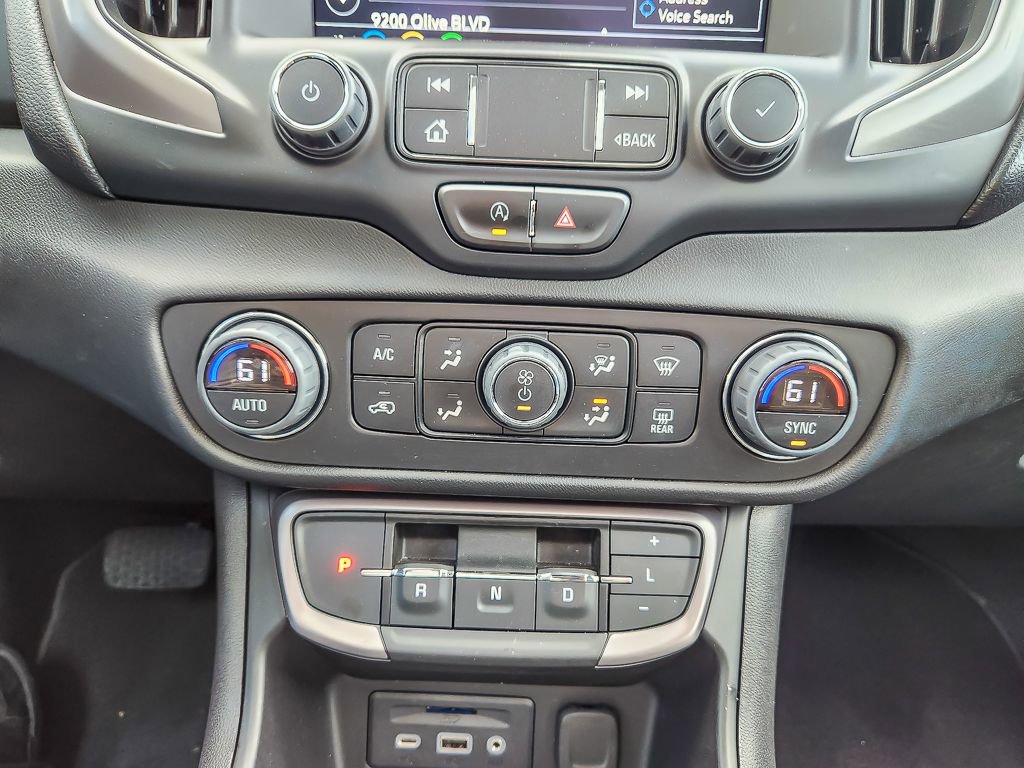Used 2023 GMC Terrain AT4 image 15