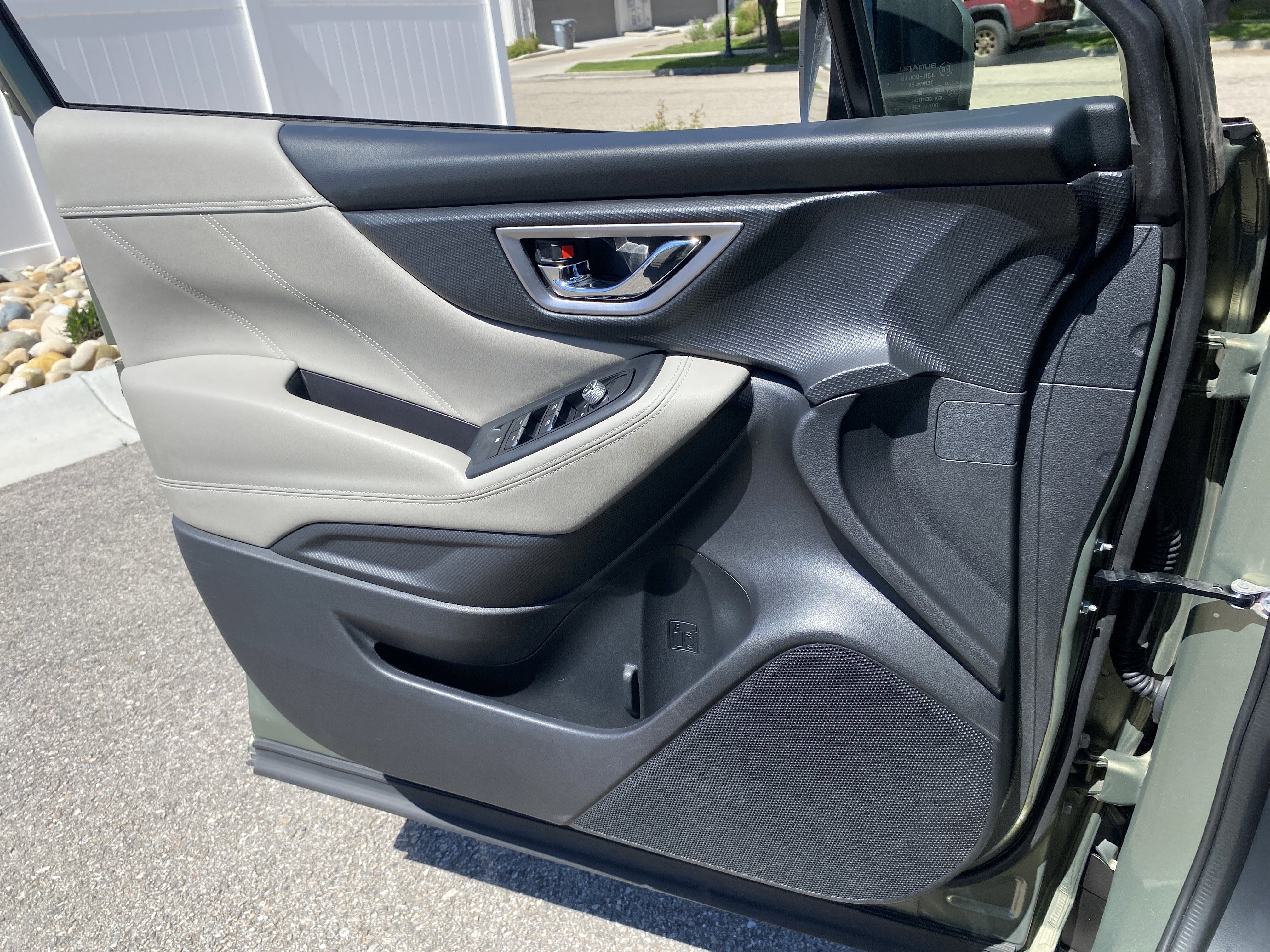 Used 2019 Subaru Forester Limited AWD/4WD image 17