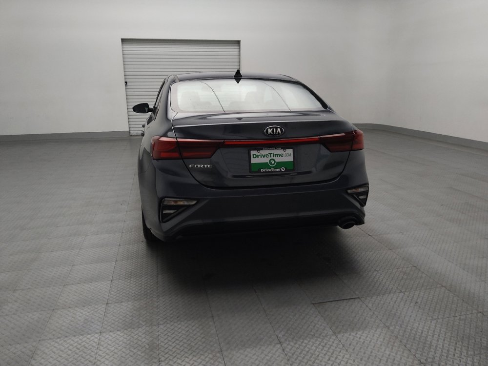 Used 2021 Kia Forte LXS FWD image 6