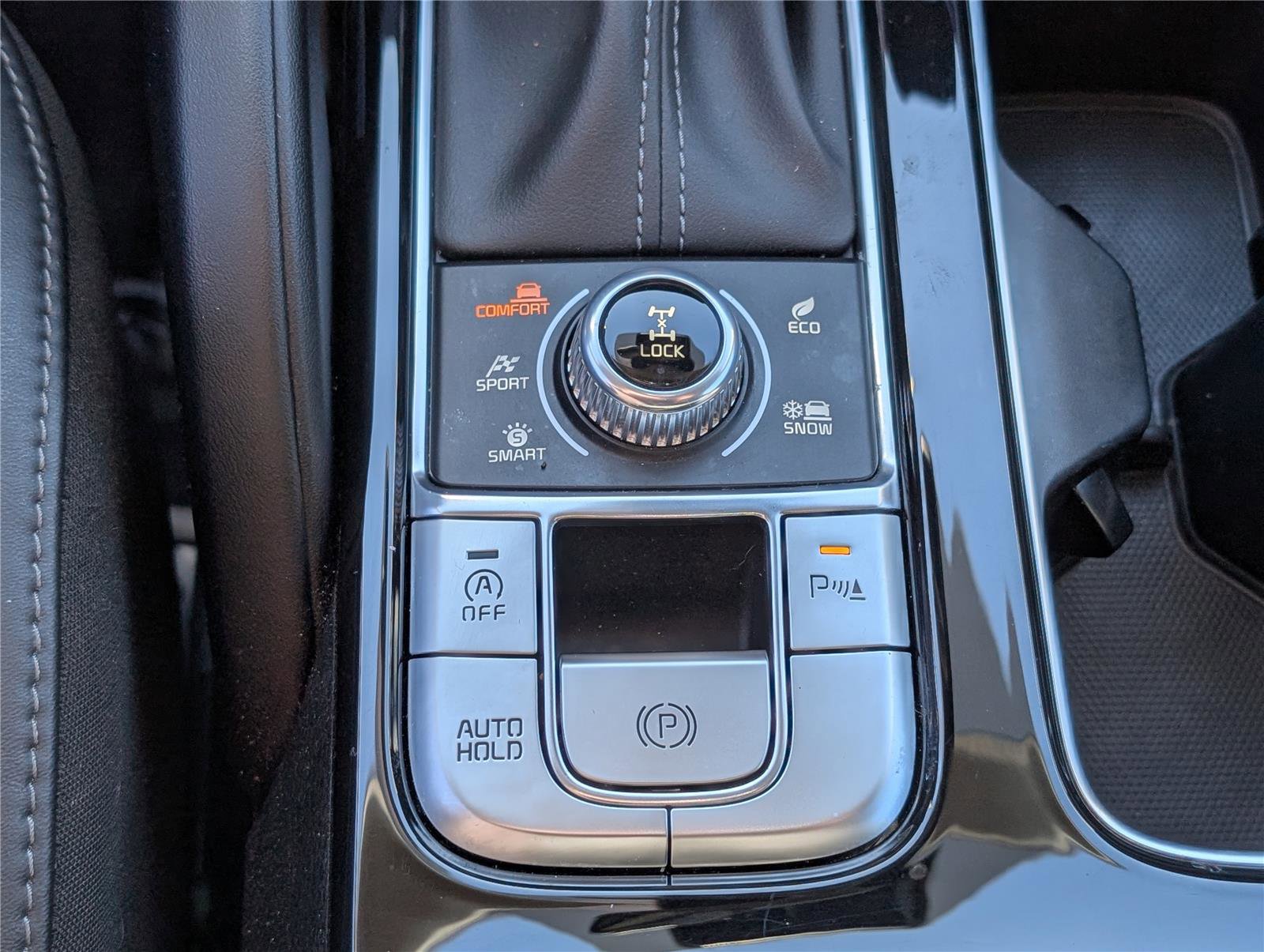 Used 2024 Kia Telluride S w/ S Sunroof Package image 25