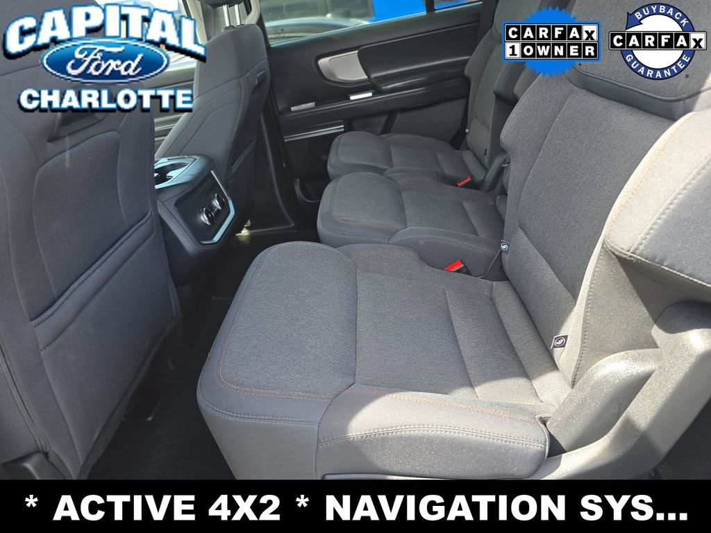 Used 2025 Ford Expedition Active image 18