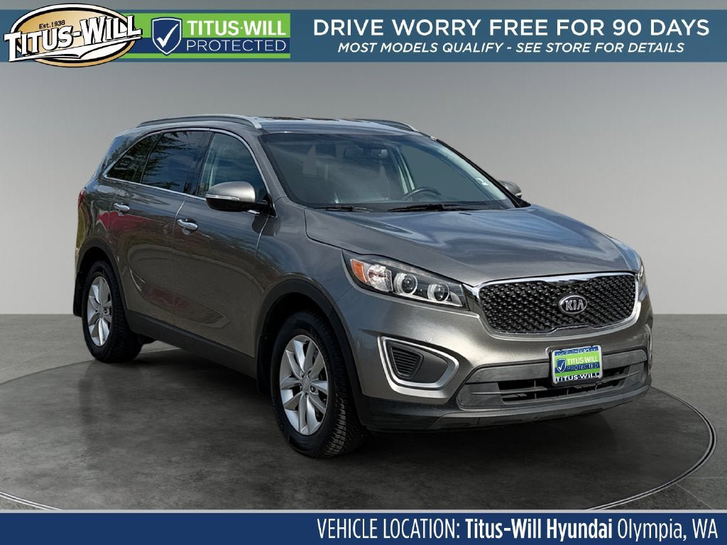 Used 2017 Kia Sorento FWD w/ LX Convenience Package