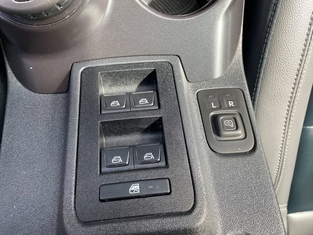 Used 2024 Ford Bronco Outer Banks AWD/4WD image 32