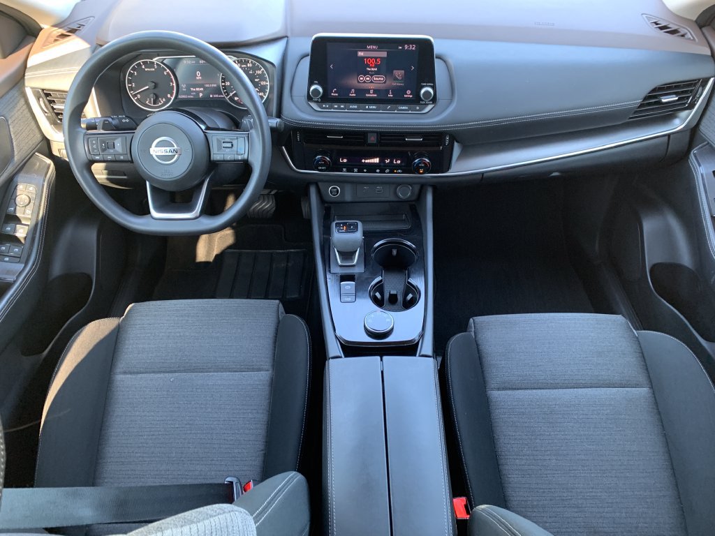 Used 2021 Nissan Rogue SV AWD/4WD image 14