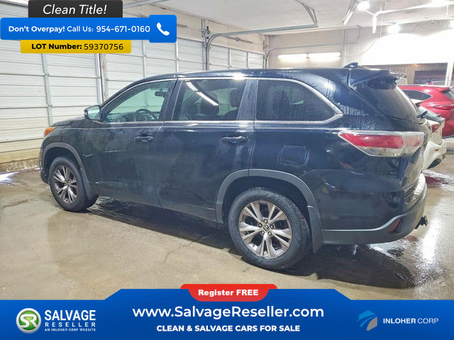Used 2016 Toyota Highlander Plus AWD/4WD image 3