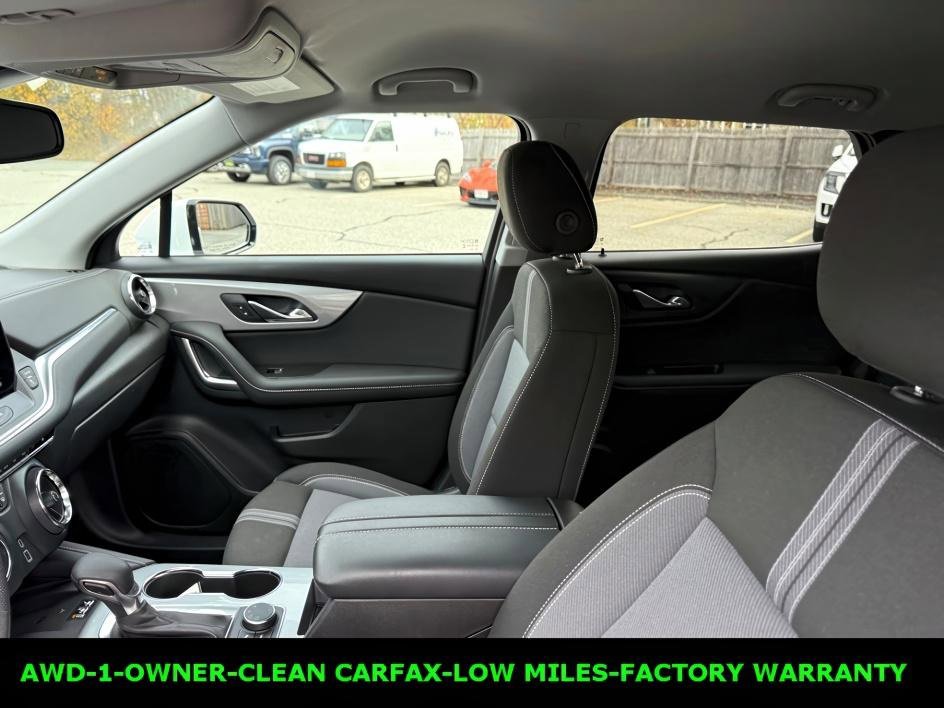 Used 2025 Chevrolet Blazer LT w/ Convenience Package image 12