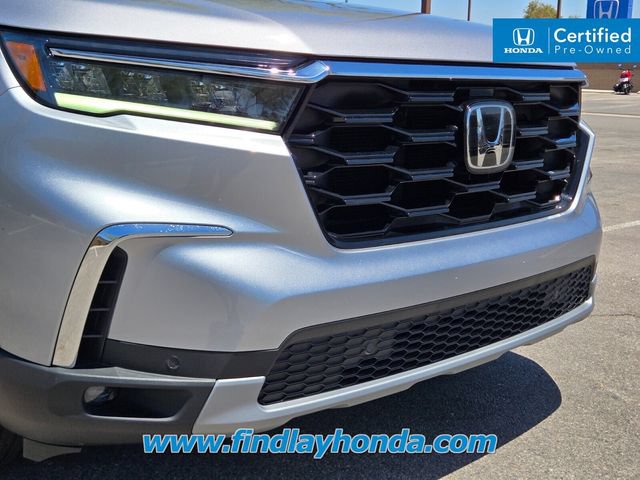 Certified 2025 Honda Pilot Touring image 2