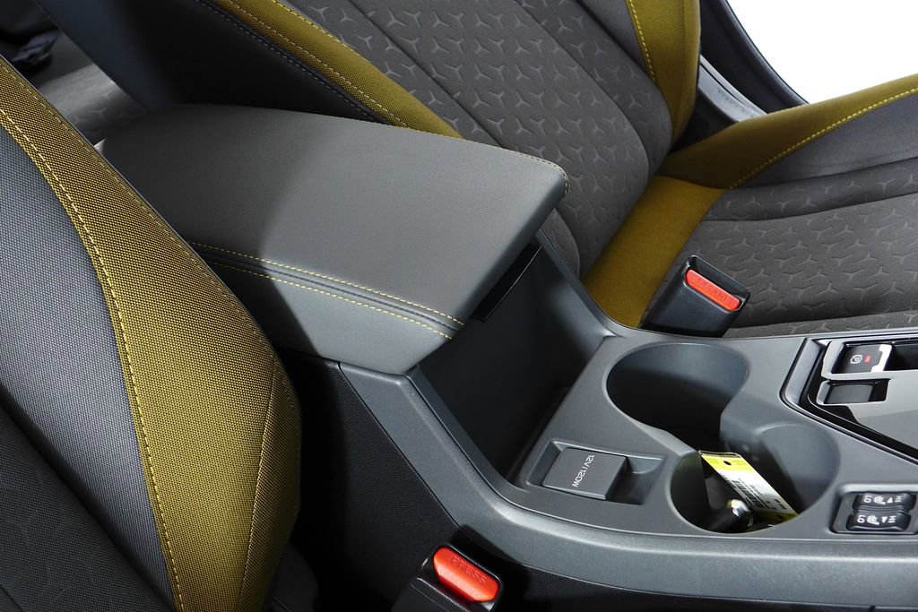 Certified 2025 Subaru Crosstrek 2.5i Sport w/ Crosstrek Mirror Package image 16