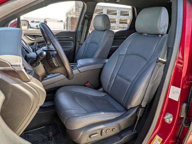 Used 2024 Buick Enclave Premium AWD/4WD image 23