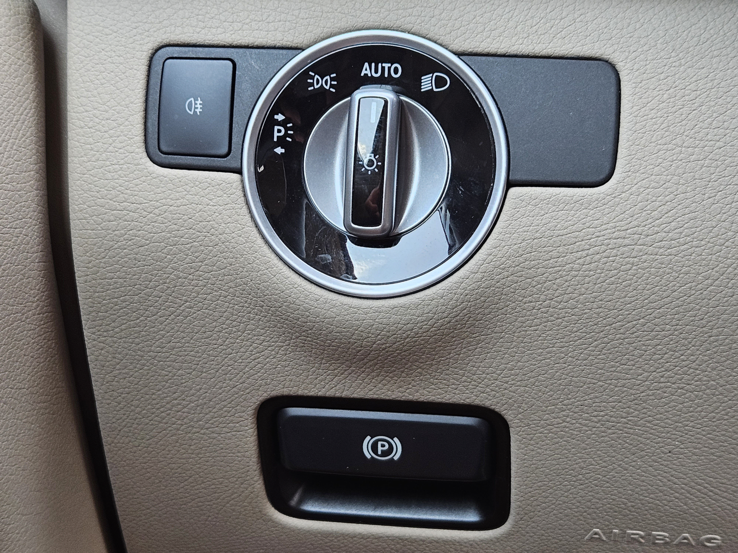 Used 2015 Mercedes-Benz GL 450 4MATIC image 18