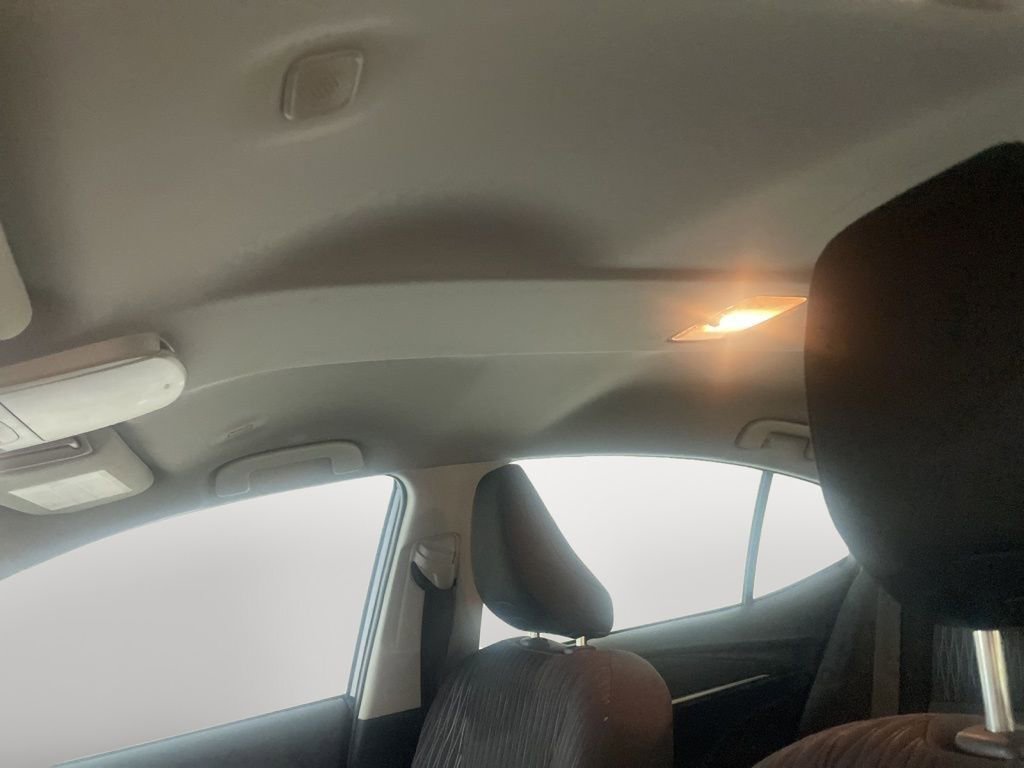 Used 2025 Toyota Camry LE image 16