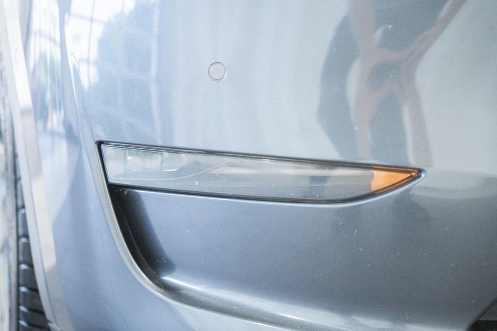 Used 2020 Tesla Model Y Performance AWD/4WD image 17