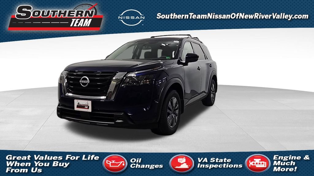 New 2025 Nissan Pathfinder SV image 1