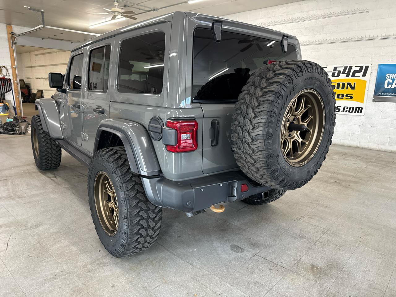 Used 2022 Jeep Wrangler Unlimited Rubicon w/ Xtreme Recon 35" Tire Package AWD/4WD image 84