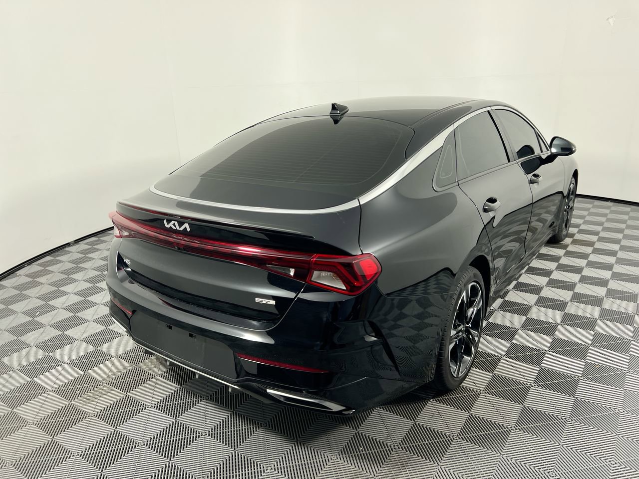 Used 2022 Kia K5 GT-Line w/ GT-Line FWD Premium Package image 3