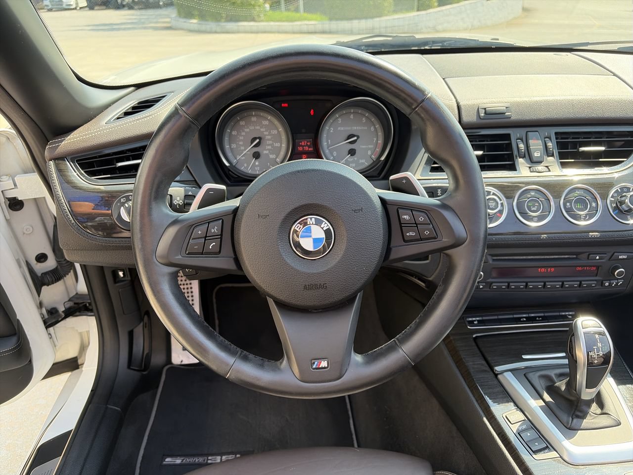 Used 2014 BMW Z4 sDrive35is RWD image 20