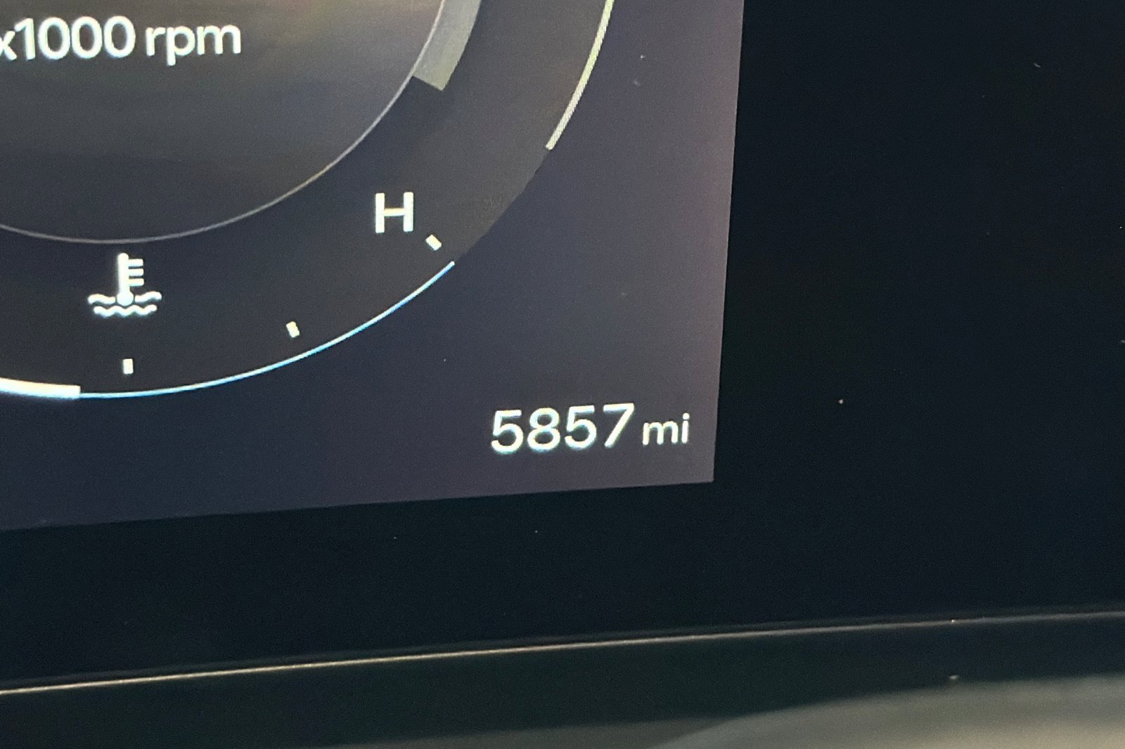 Certified 2025 Hyundai Santa Cruz Limited image 37