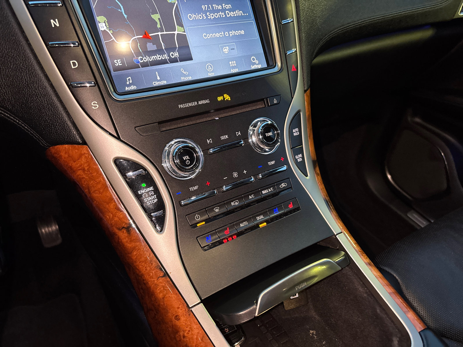 Used 2020 Lincoln Nautilus Reserve w/ Cargo Utility Package image 21