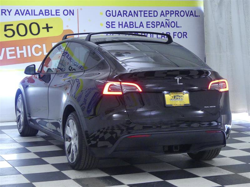 Used 2020 Tesla Model Y Long Range image 4