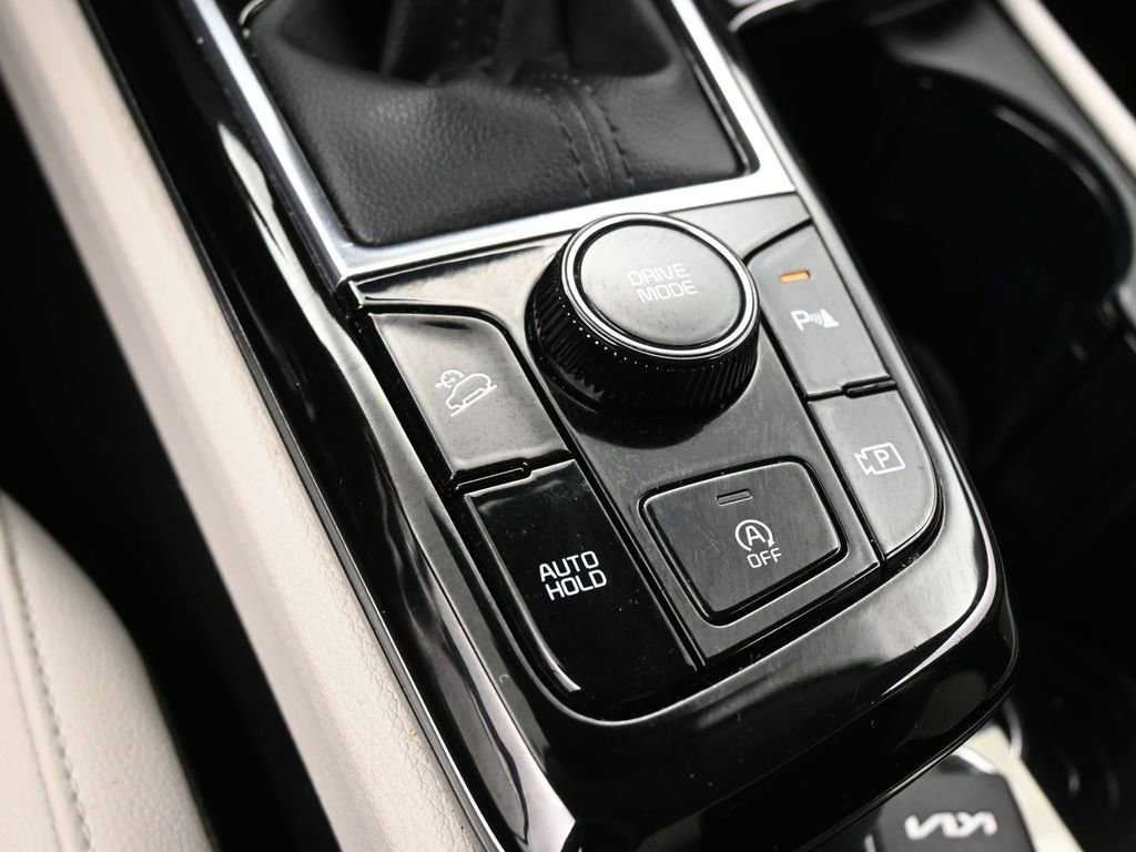 Used 2023 Kia Sportage EX image 26