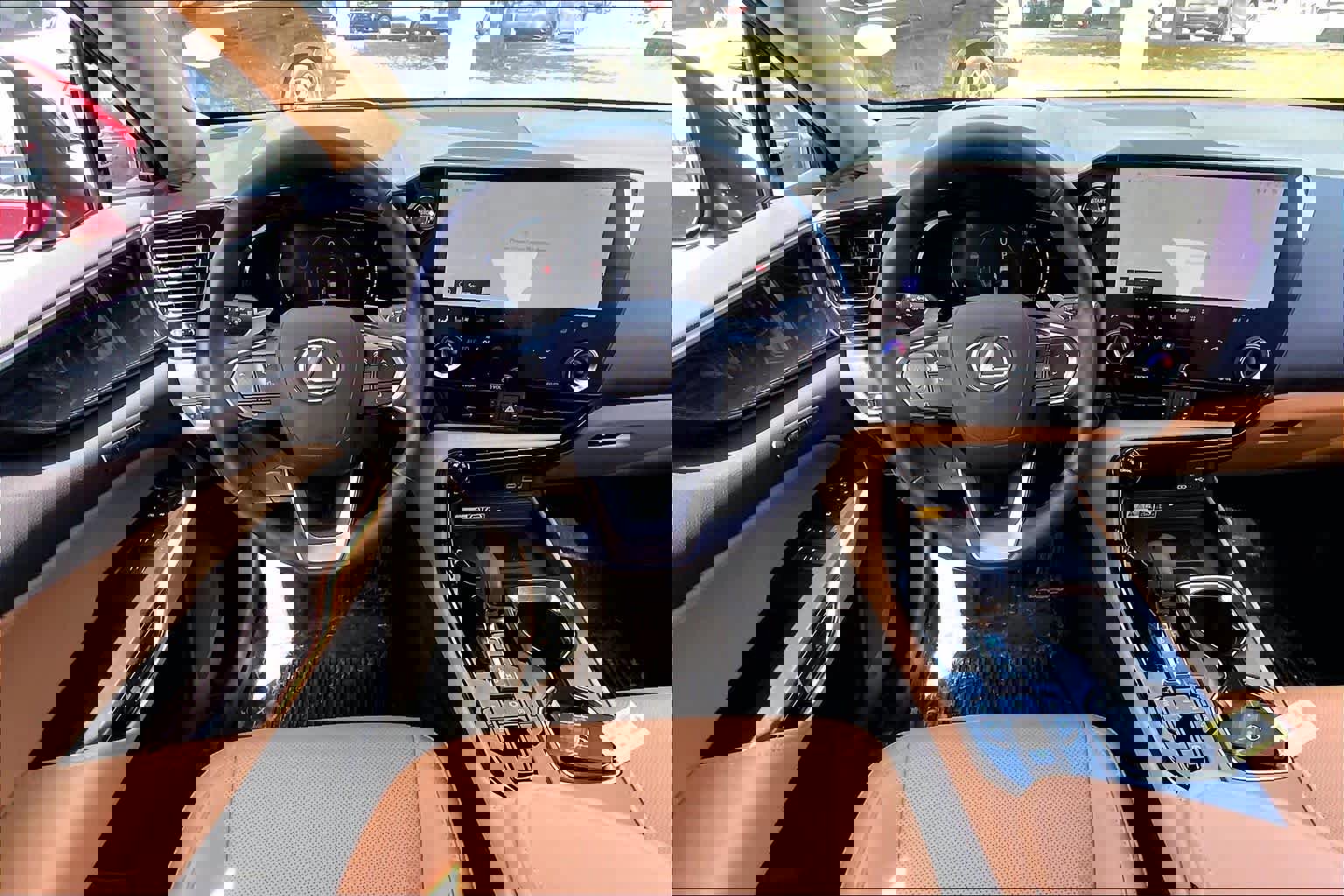 Certified 2024 Lexus NX 350 AWD w/ Vision Package image 6