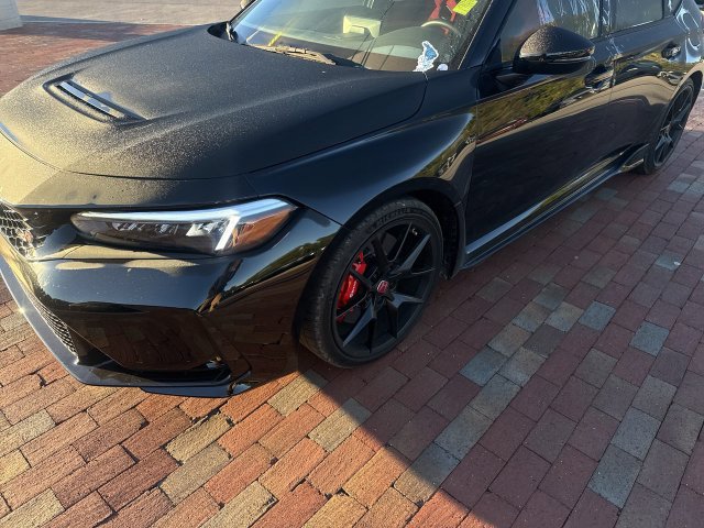 Certified 2026 Honda Civic Type R image 2
